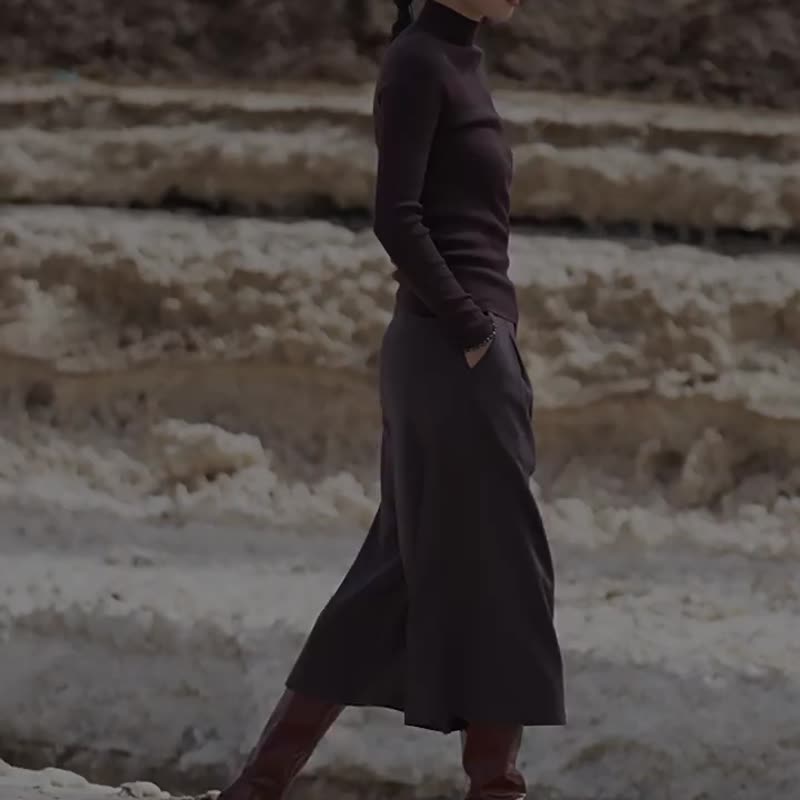 Purple brown thick autumn and winter brushed versatile cropped trousers pleated wide-leg wide trousers - กางเกงขายาว - ไฟเบอร์อื่นๆ สีนำ้ตาล