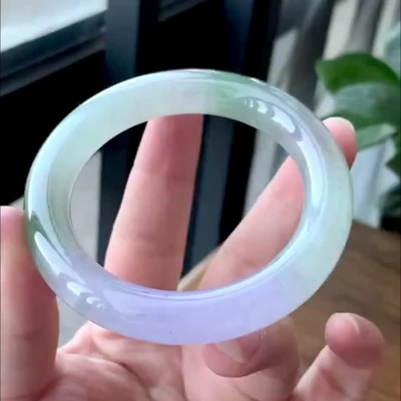 冰種玉鐲 天然翡翠玉鐲 A玉 手鐲 • 冰種紫羅蘭翡翠圓鐲 - 手鍊/手環 - 玉石 紫色