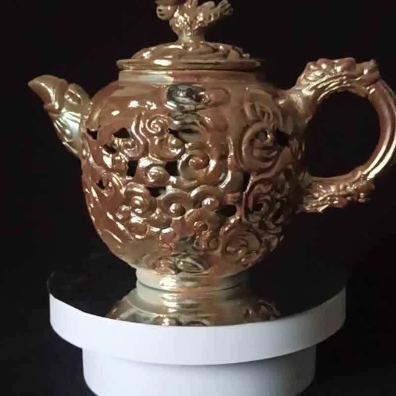 柴燒茶壺雙層鏤空雕刻紋飾麒麟祥瑞雲騰紋飾陳炫亨作品 - 茶壺/茶杯/茶具 - 陶 多色