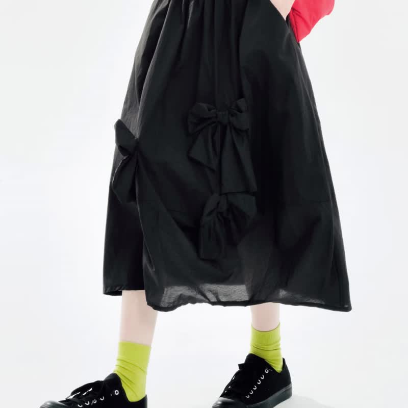 Black Glacier Big Bow Skirt/Skirt - กระโปรง - ผ้าฝ้าย/ผ้าลินิน สีดำ