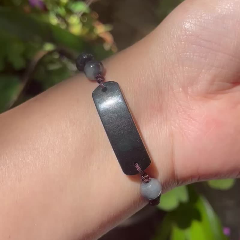 四方無事 - 天然翡翠手鍊。墨翠+烏雞。手圍15~16cm。單一孤品 - 手鍊/手環 - 玉石 黑色