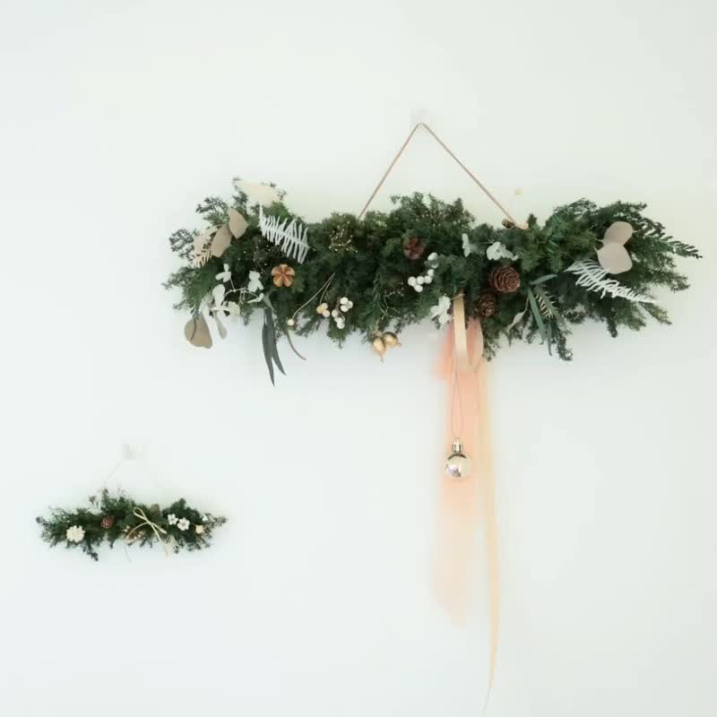 小型橫掛永生雪松聖誕樹聖誕禮盒 - 乾燥花/永生花 - 植物．花 