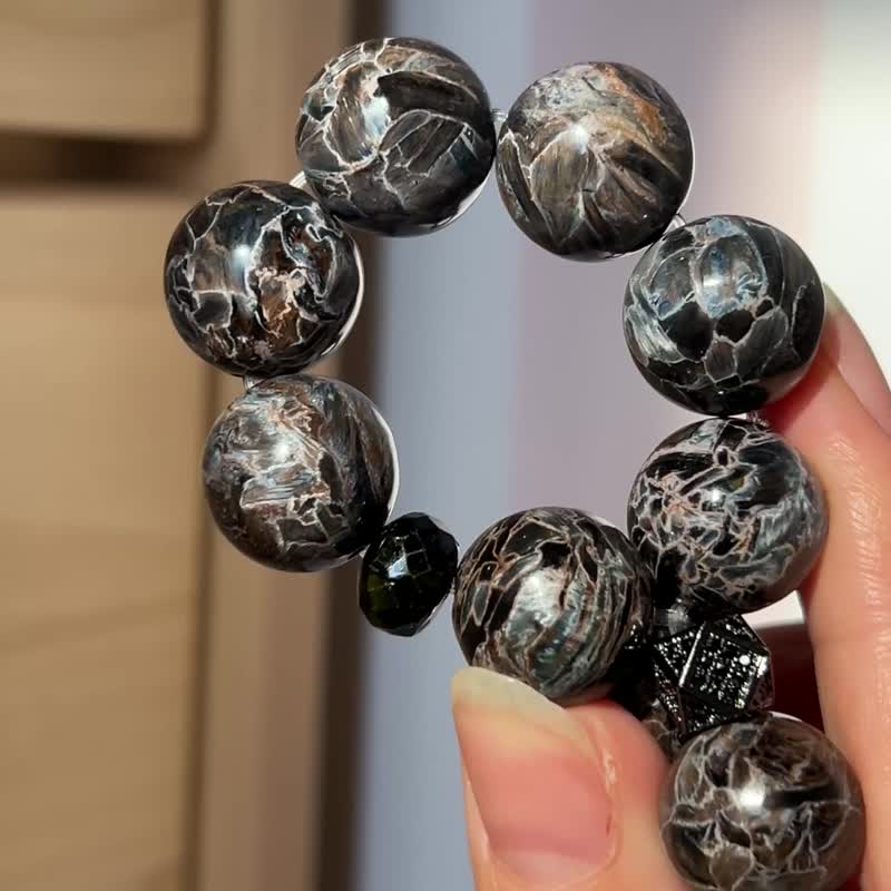 彼得石 特別色系古銅龍鱗能量手串 強火彩彼德石 - 手鍊/手環 - 水晶 多色