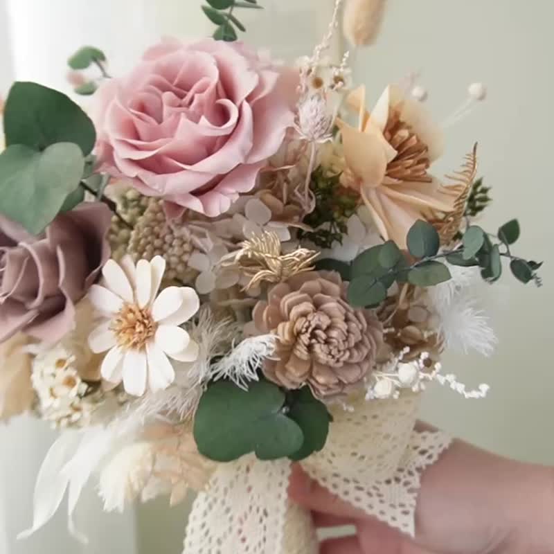 - Milk tea color bouquet - Eternal life bouquet, bridal bouquet, wedding dress, photo shoot, Korean bouquet - Dried Flowers & Bouquets - Plants & Flowers 