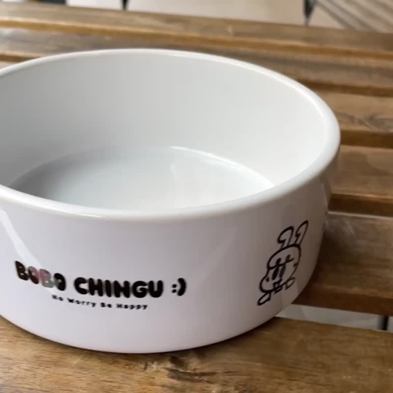 BOBO CHINGU :) 平口陶瓷碗 毛孩吃香香的碗 - 碗 - 其他材質 白色