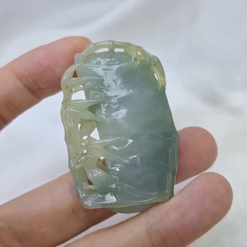 綠底帶黃 精雕 鏤空 竹節喜鵲 吊墜 | 天然緬甸玉A貨翡翠 - 項鍊 - 玉石 