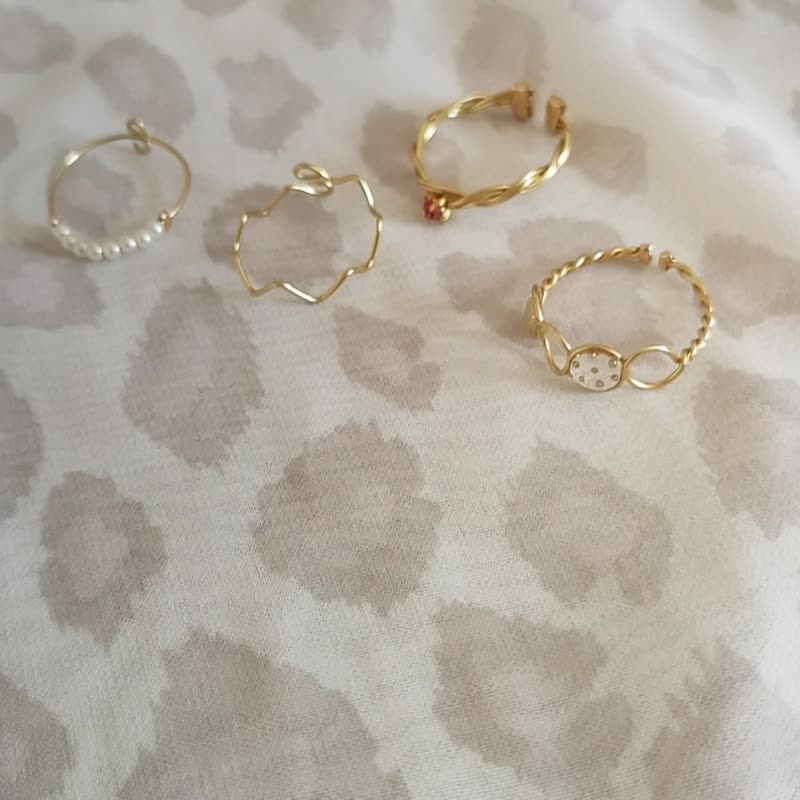spring ring set - General Rings - Other Metals Gold