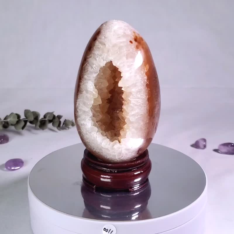 Agate Fortune Egg 110515 - Items for Display - Crystal Orange