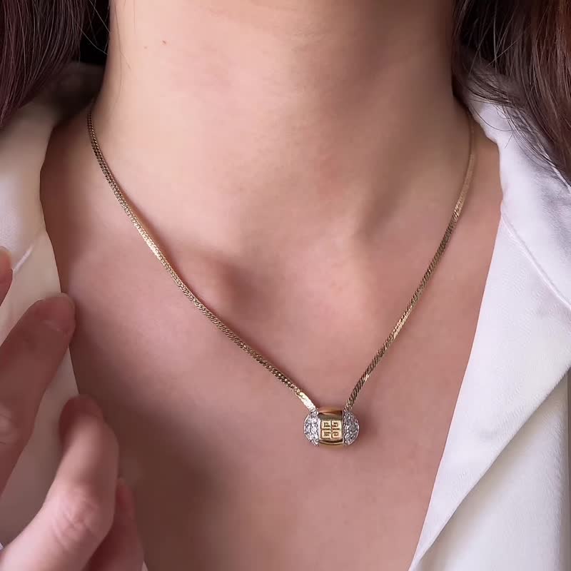 Pre-owned Authentic Givenchy Gold-Plated Rhinestone Necklace Choker Snake Chain Gift - สร้อยคอ - โลหะ สีทอง