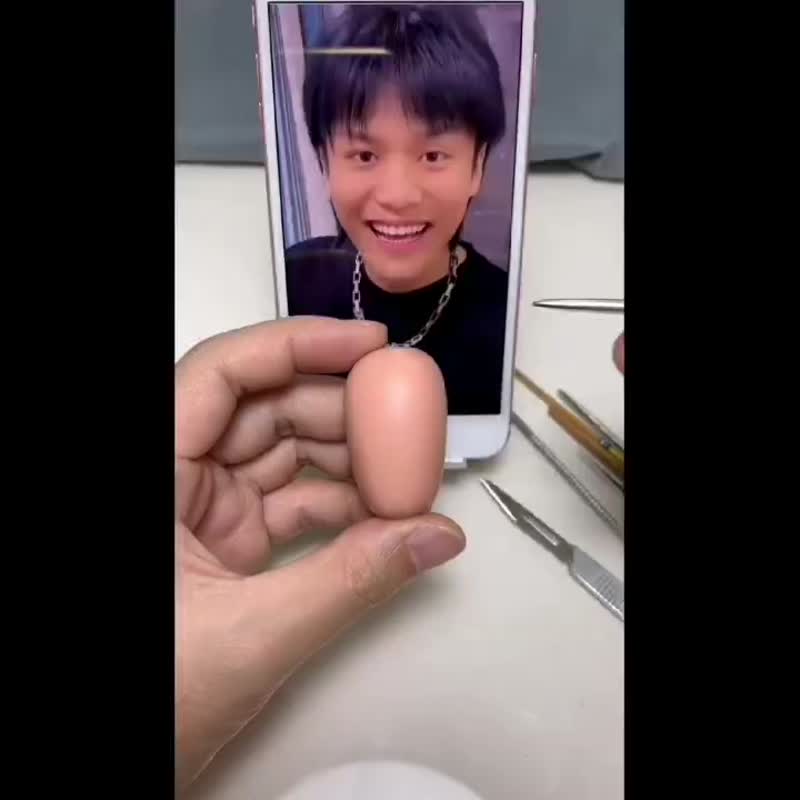 【オーダーメイド】お写真入から 3D漫画ゲームアニメキャラ 彫刻置物フィギュアケ/記念日・誕生日プレゼントに//似顔絵 - 人形・フィギュア - 粘土 多色