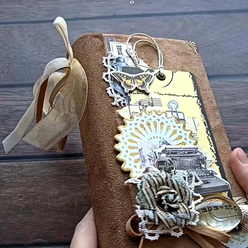 Vintage treasure junk journal handmade Vintage things notebook Romantic diary - สมุดบันทึก/สมุดปฏิทิน - กระดาษ สีนำ้ตาล