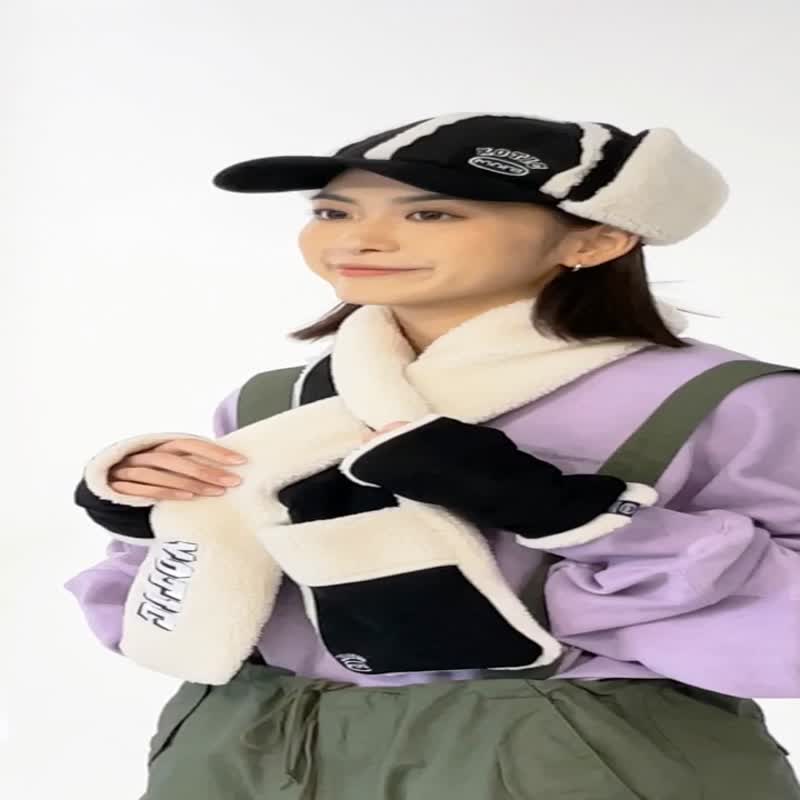 毛絨暖暖圍巾 - 圍巾/披肩 - 其他人造纖維 黑色