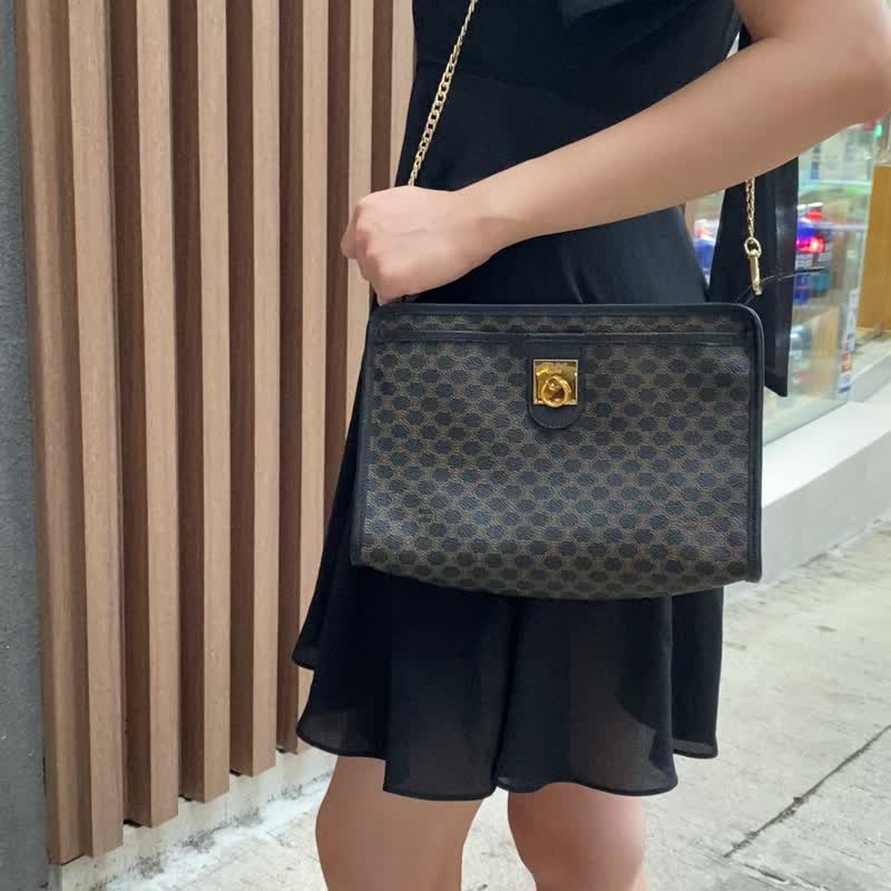 Second-hand bag Celine Celine │ Black Presbyopia │ Crossbody Bag │ Shoulder Bag │ Side Backpack │ Girlfriend Gift - กระเป๋าแมสเซนเจอร์ - หนังแท้ สีดำ