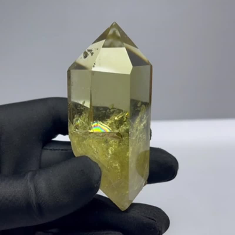 彩虹光 雙尖黃水晶柱 送底座 純淨高等級 黃水晶柱 財富能量 - 擺飾/家飾品 - 水晶 黃色