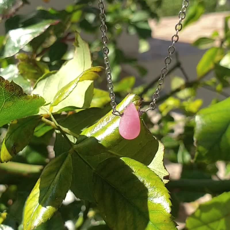 Rhodochrosite Teardrop Necklace, 925 silver, boho jewelry, capricorn birthstone - สร้อยคอ - เครื่องเพชรพลอย สึชมพู