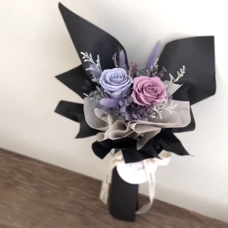 【永生玫瑰花花束】• 情人節/永生玫瑰花/永生玫瑰花花束/玫瑰花 - 乾燥花/永生花 - 植物．花 黑色