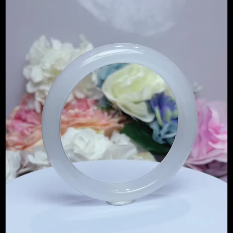 NO.206 Starting from Yingguang White Moonlight Starlight Seeking Dreams High Ice Models Inner Diameter 60 MM Circle Mouth She Taicui - สร้อยข้อมือ - หยก หลากหลายสี