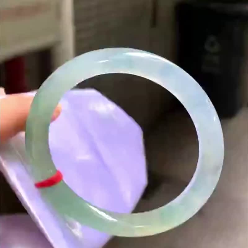 冰種翡翠天然翡翠玉鐲 A玉手鐲 玉鈪 • 冰種三彩翡翠圓鐲 - 手鍊/手環 - 玉石 綠色