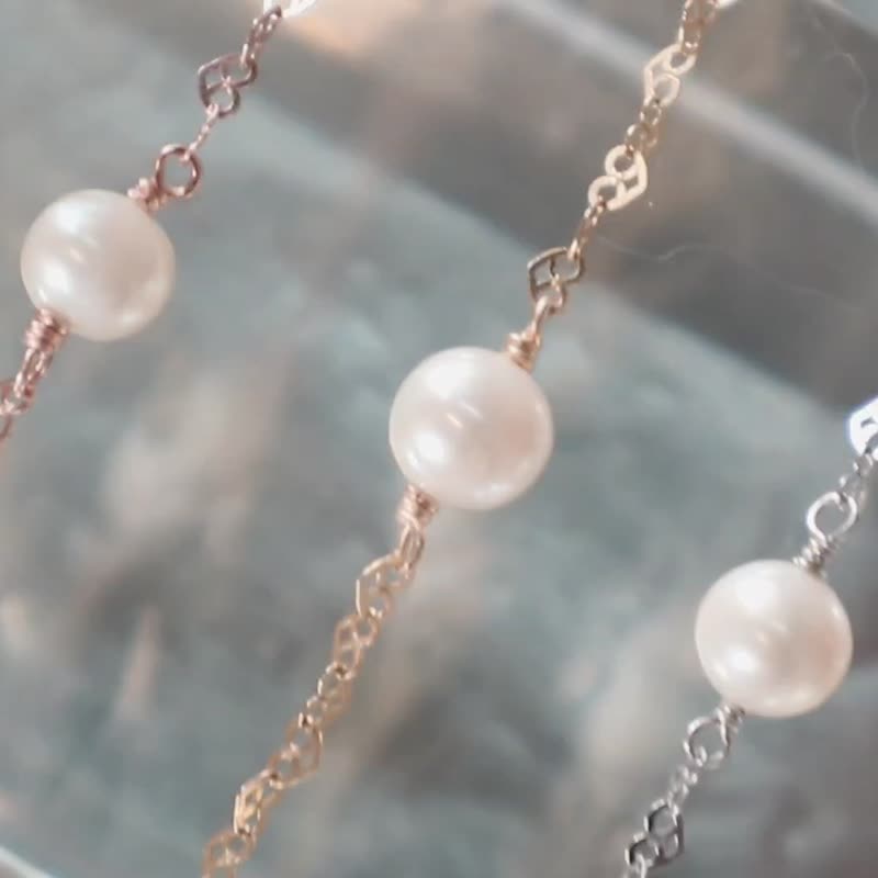 925 SILVER 6mm Freshwater Pearl Heart to Heart - Bracelet - Gold - สร้อยข้อมือ - ไข่มุก สีทอง