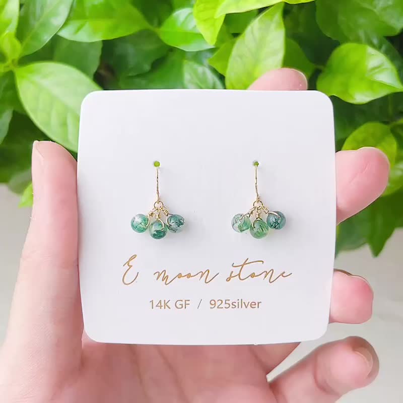 Translucent Q-sense natural water plant agate Stone small string earrings - ต่างหู - คริสตัล สีเขียว