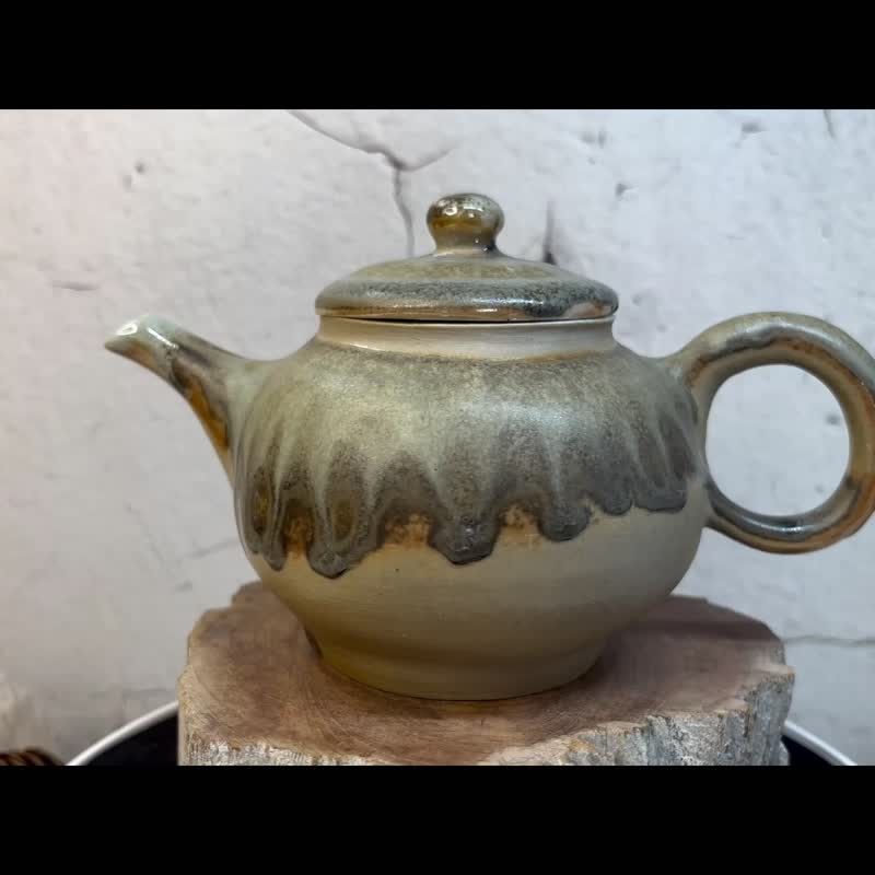 Handmade hand-kneaded pottery firewood kettle firewood teapot - ถ้วย - ดินเผา 