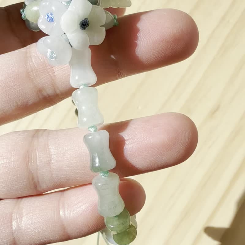 手工編織翡翠手鍊 — 鈴蘭呢喃 - 手鍊/手環 - 玉石 綠色