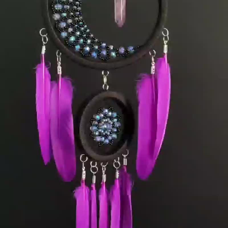 Purple black crescent moon dream catcher with amethyst crystal พระจันทร์ดักฝัน - 壁貼/牆壁裝飾 - 寶石 紫色