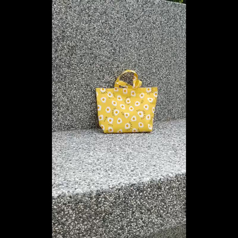 Portable environmentally friendly food bag - กระเป๋าถือ - วัสดุกันนำ้ สีเหลือง