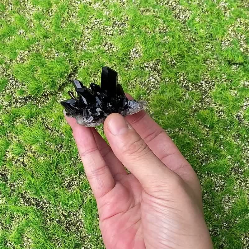 天然原礦能量小黑水晶簇 消磁淨化 消除負能量 開運 擺件 - 擺飾/家飾品 - 水晶 黑色