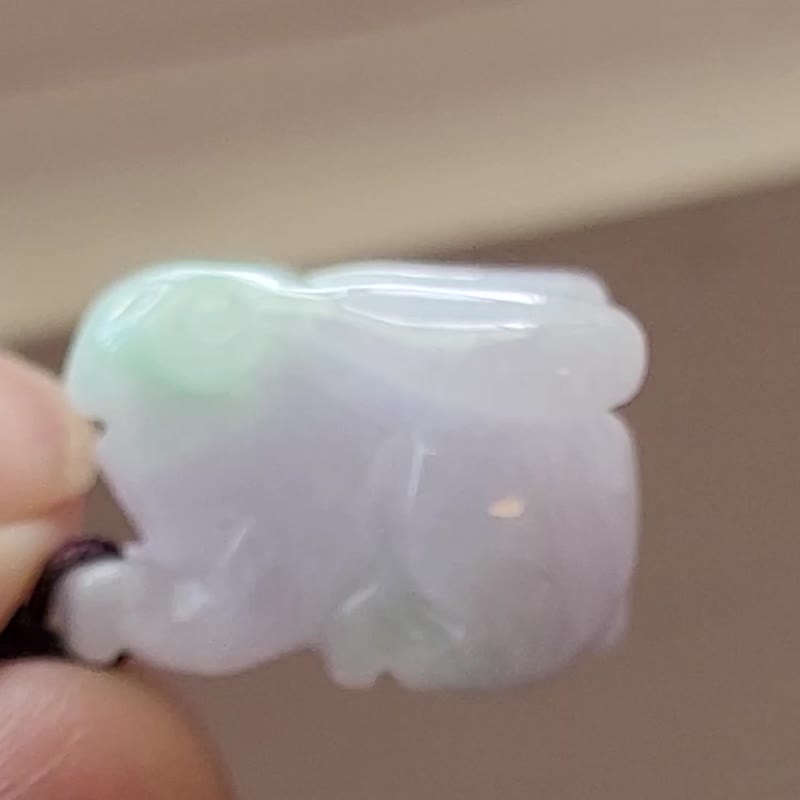 【親翠】天然翡翠 冰果綠頭滿紫胖臀兔項鍊 | 生肖兔 | 避光更紫 - 項鍊 - 玉石 紫色