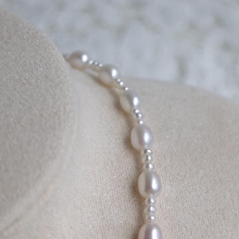 Retro Aesthetic-White Pearl Necklace Natural Freshwater Pearl Necklace Free Pendant - Necklaces - Pearl 