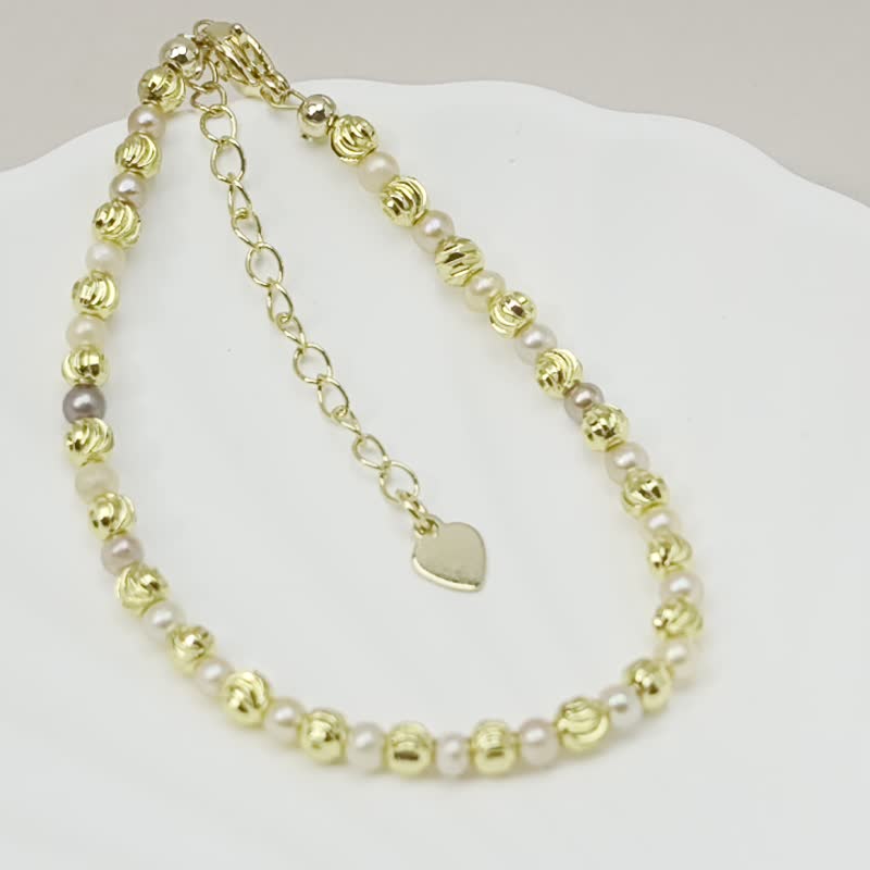 Color-hopping candy natural freshwater pearl S925 Silver 14K gold-filled bracelet - สร้อยข้อมือ - ไข่มุก หลากหลายสี