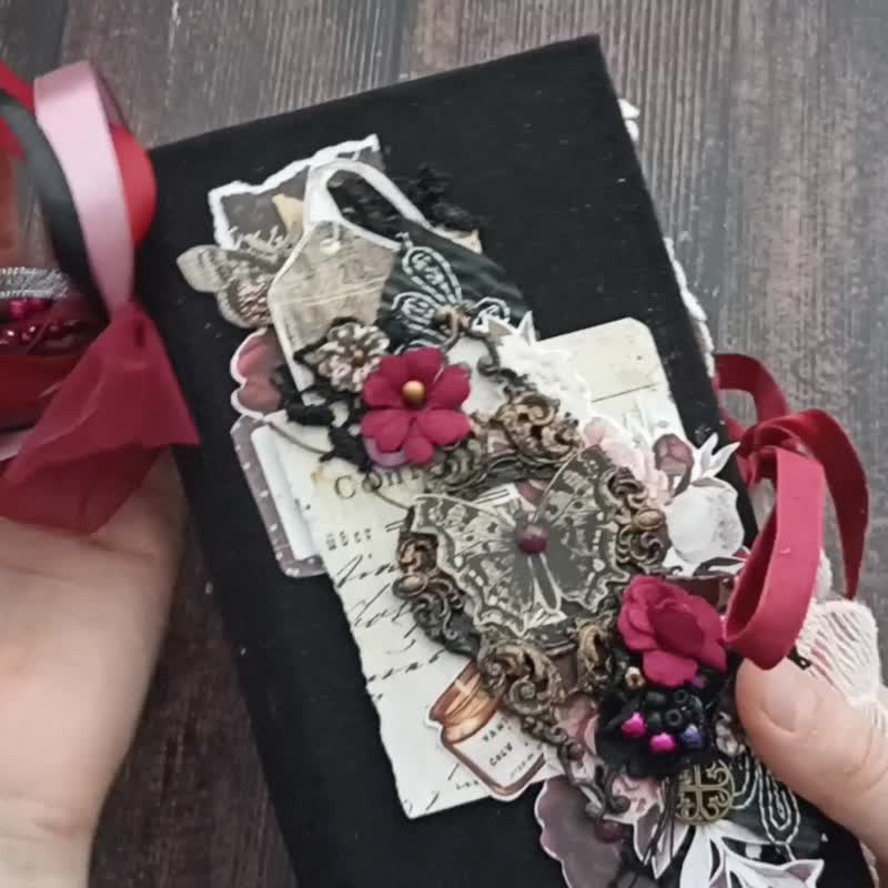 美麗的婚禮花束日記 手工製作的玫瑰筆記本 花邊浪漫日記 - 筆記簿/手帳 - 紙 綠色