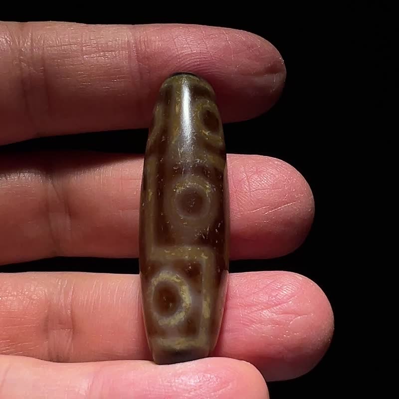 西藏九眼老天珠 老天珠 天珠 九眼天珠 古珠 老珠子 #山奇藝術 - 吊飾/掛飾 - 玉石 多色