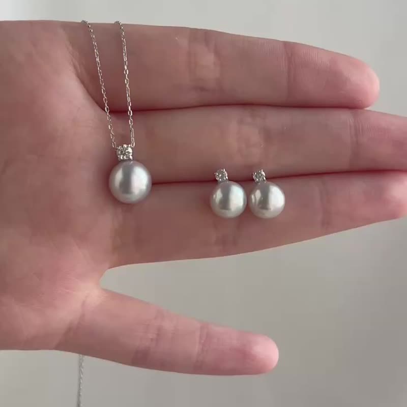 18K gold necklace with 0.1c diamonds Akoya pearl pendant Necklace with diamonds Uncolored natural gray pearl necklace - สร้อยคอ - ไข่มุก สีเทา