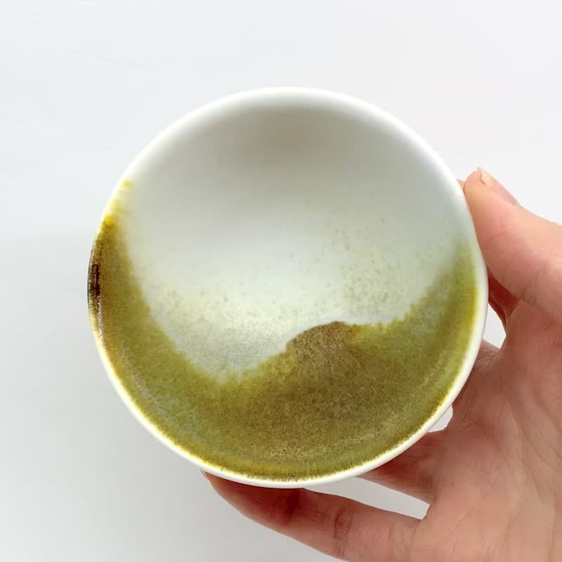 [Fast Shipping] Freehand Ru Kiln Landscape Tea Bowl 130ml Qiu Yuning Yingge C5-01 - Teapots & Teacups - Porcelain Multicolor