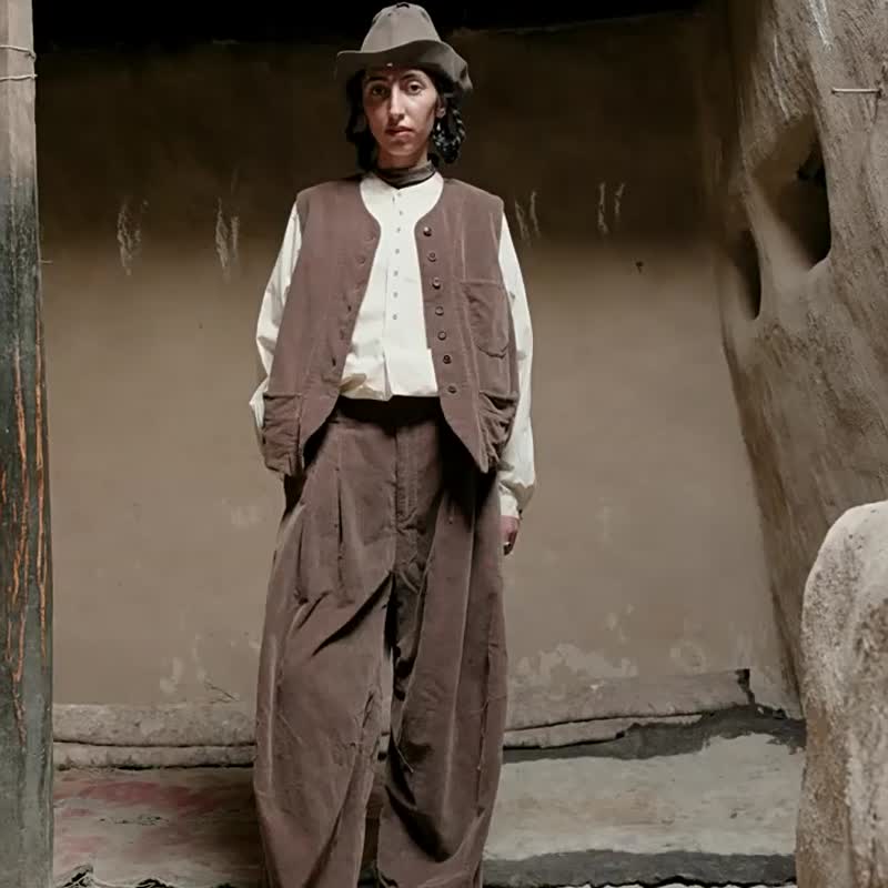 フレンチレトロ コーデュロイベスト ミニマルカジュアルトップス