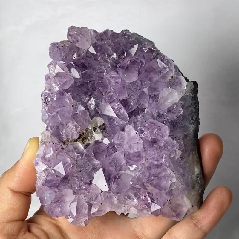 神からの贈り物*天然天然パープルAmethyst_Brazil - ショップ Iolite