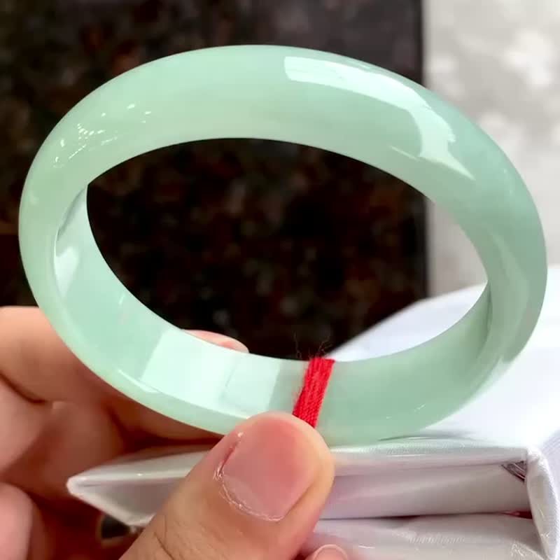冰種 天然翡翠 緬甸 A玉 玉鐲 • 冰種果綠翡翠貴妃鐲 - 手鍊/手環 - 玉石 綠色