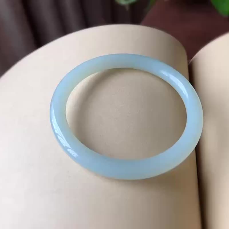 The collection-level super beautiful Hetian jade blue bracelet is clean, delicate and free of cracks. It is of high quality. - Bracelets - Jade 