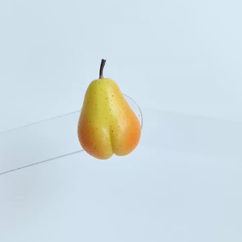 PP LEE系列•屁屁梨手工耳環耳夾原創小眾個性軟陶微縮食玩飾品 - 耳環/耳夾/耳骨夾 - 其他材質 黃色