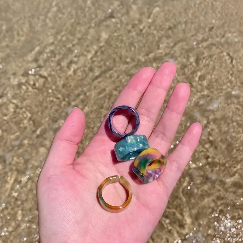 Summer Vivid Ring - แหวนทั่วไป - อะคริลิค หลากหลายสี