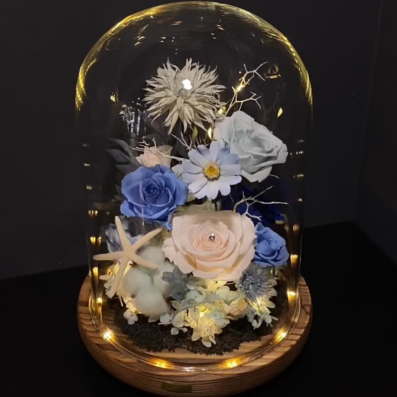 水藍色小夜燈 永生花 玻璃盅(大) - 乾燥花/永生花 - 植物．花 藍色