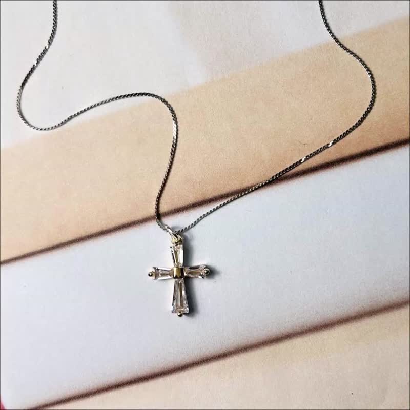 Cross Clavicle Necklace 14K Gold Cubic Zirconia Sterling Silver Snake Chain - สร้อยคอ - เงิน สีเงิน