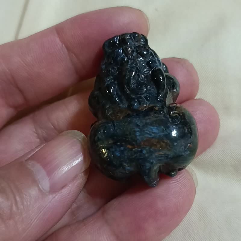 彼得石貔貅 礦石/水晶/靈修/開運/招財/破煞/防小人 - 擺飾/家飾品 - 寶石 