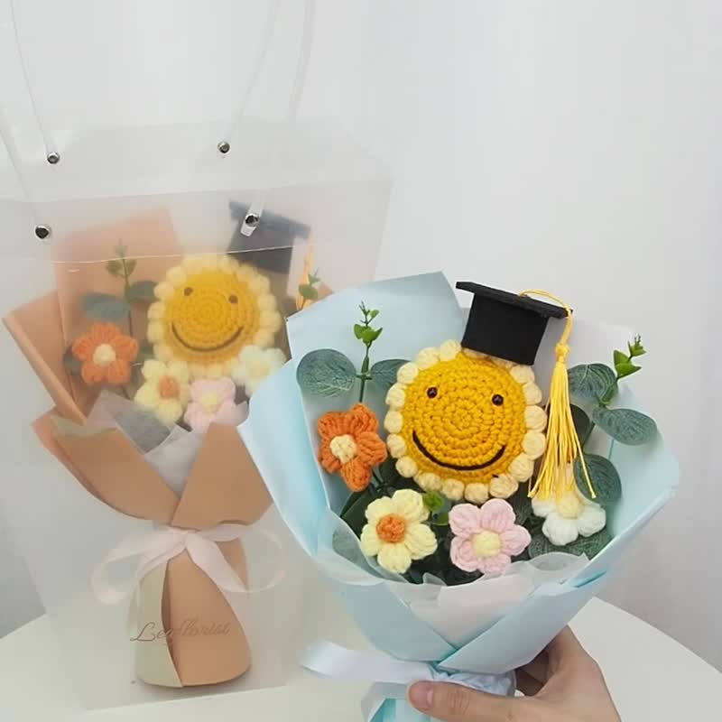 kindergarten graduation bouquet - ช่อดอกไม้แห้ง - พืช/ดอกไม้ สีส้ม