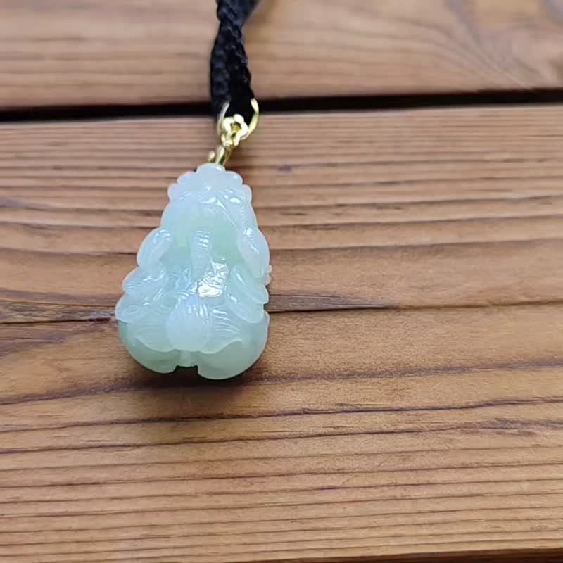 Pro-Cui Natural Jade Ice Fruit Green Seiko Carved Money Pixiu Adjustable Buckle Rope Chain - Necklaces - Jade Green