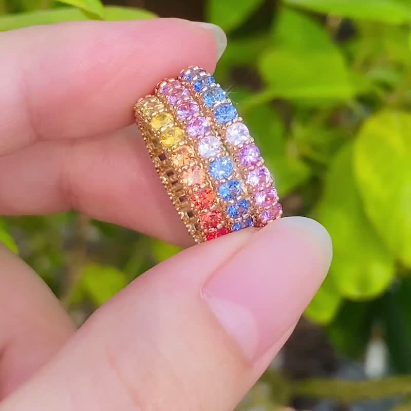 幸運小金珠千穀粒彩虹輪天然彩色藍寶石剛玉戒指18k金 - 戒指 - 寶石 多色