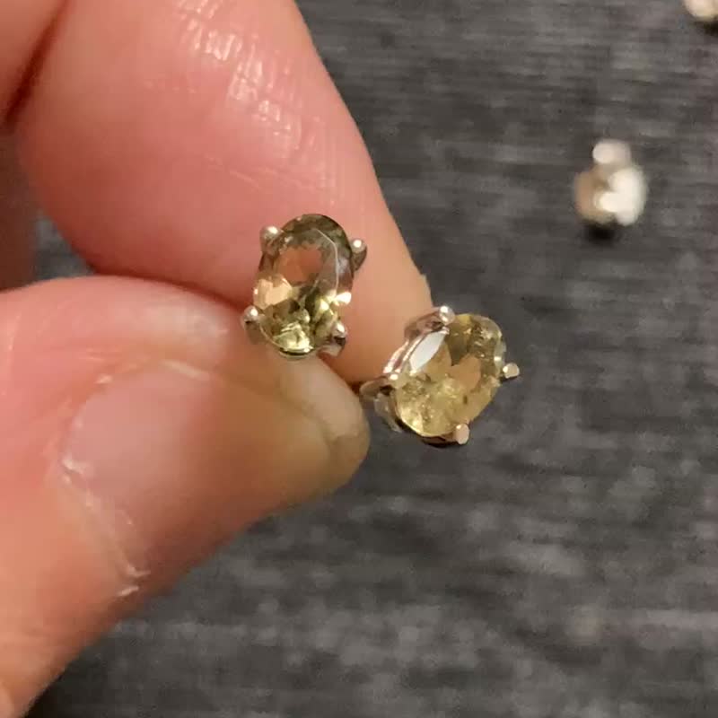 天然 金銅色 碧璽 耳針 印度製 925純銀 - 耳環/耳夾/耳骨夾 - 寶石 