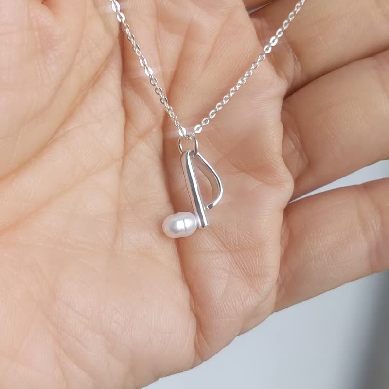 Department of Music - Silver Eighth Note - Sterling Silver Pearl Necklace - สร้อยคอ - โลหะ สีเงิน